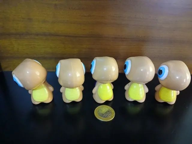 kit boneco tortuguita mexe a cabecinha oficial da marca  - Foto 2