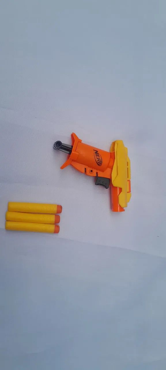 Nerf Alfha Strike com 3 dardos