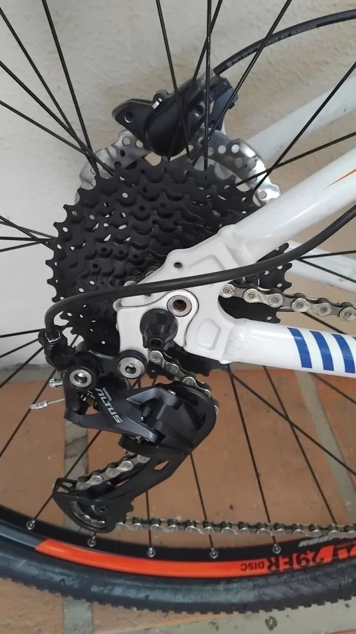 Oportunidade,  bicicleta nova, com excelentes  componentes.  - Foto 3