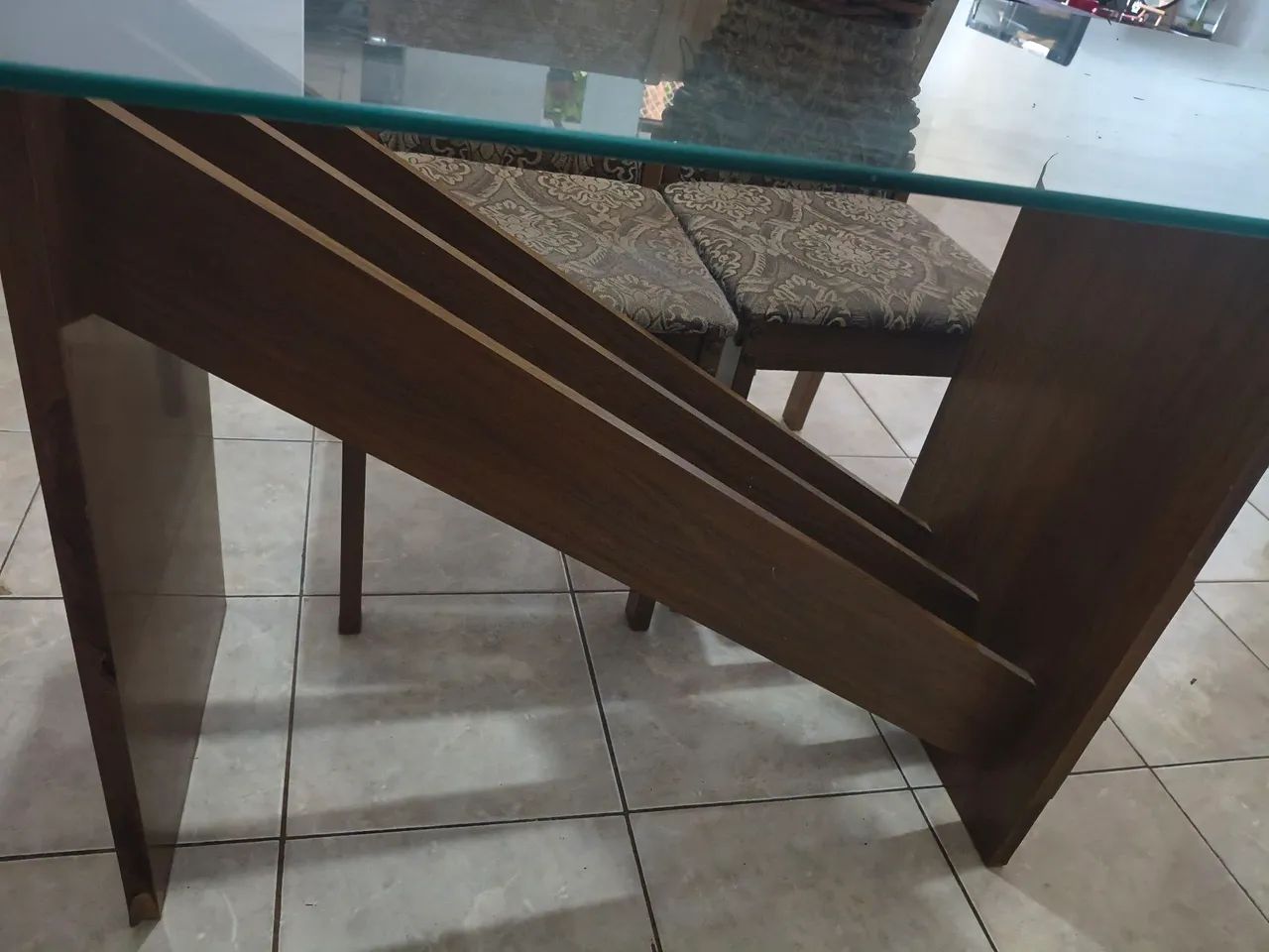 Mesa para até 6 cadeiras  - usada  - Foto 4