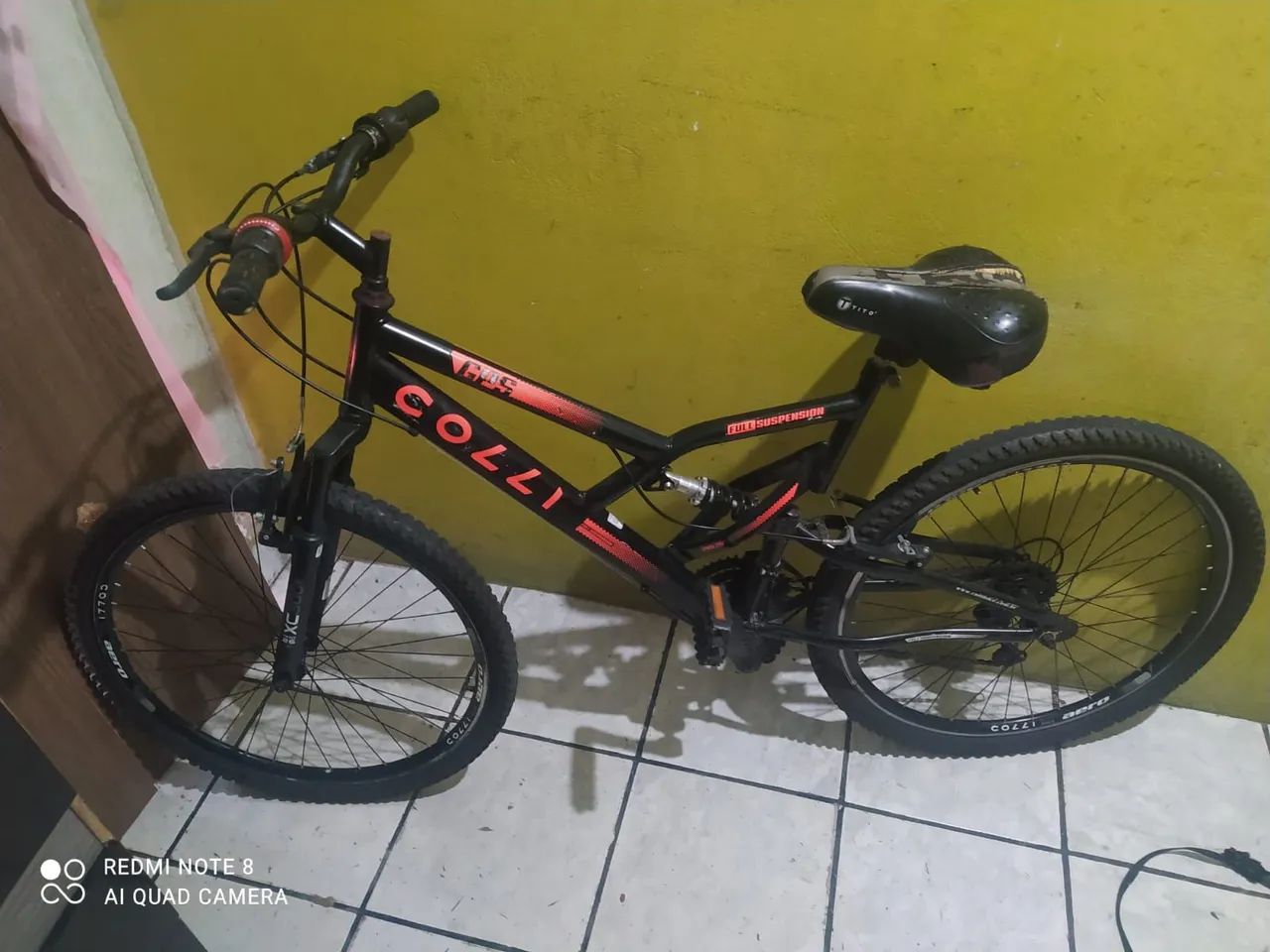 Vende se bicicleta 