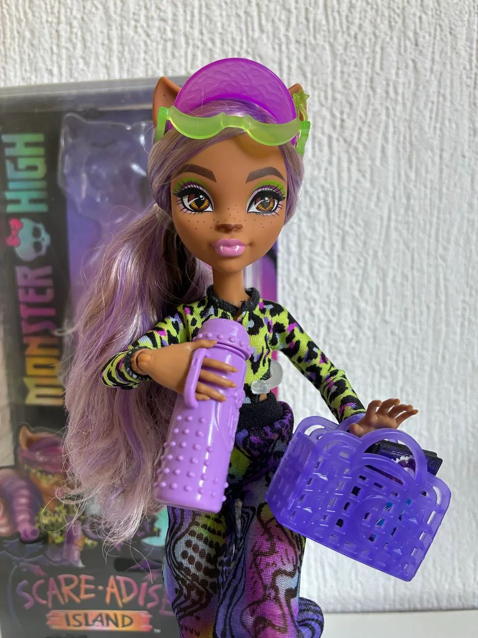 Clawdeen monster high Scare adise completa 