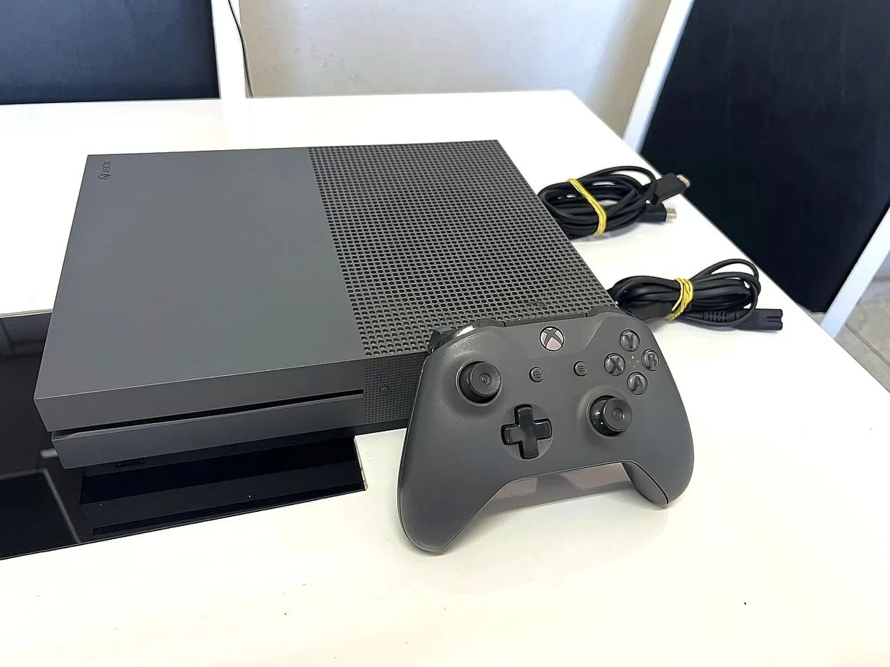 Xbox One S Cinza