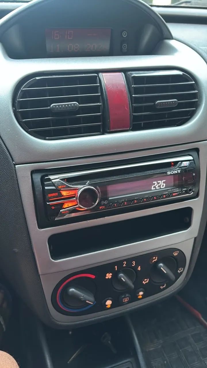 TOCA CD SONY (NEGOCIÁVEL)