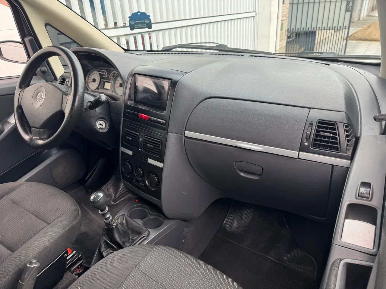 Fiat Idea ELX 1.4 mpi Fire Flex 8V 5p, foto 8 de 16