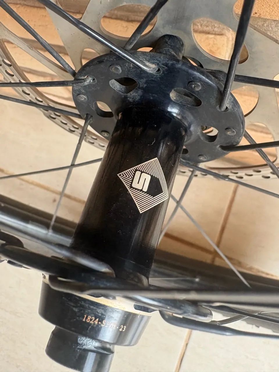 Rodas Syncros C26 - Carbono  - Foto 2