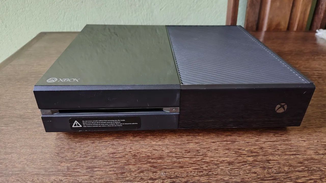 Xbox one FAT mais 2 jogos - Foto 3