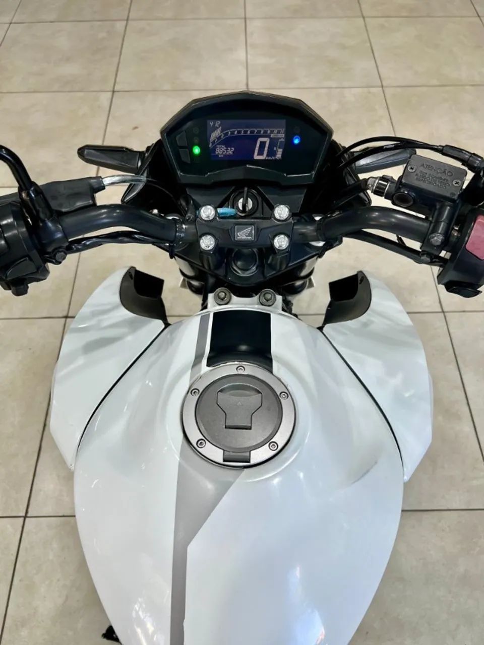 CB 250F Twister ABS 2017 - Foto 4