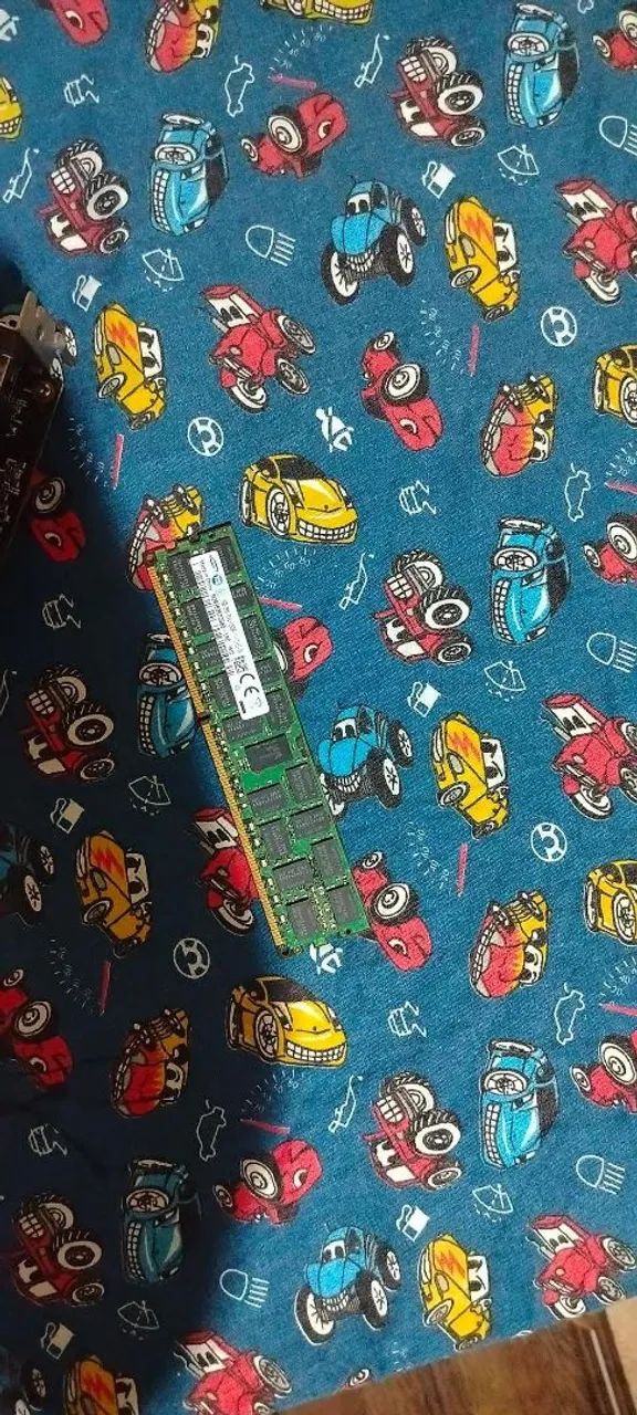 Um pente de 16gb de ram