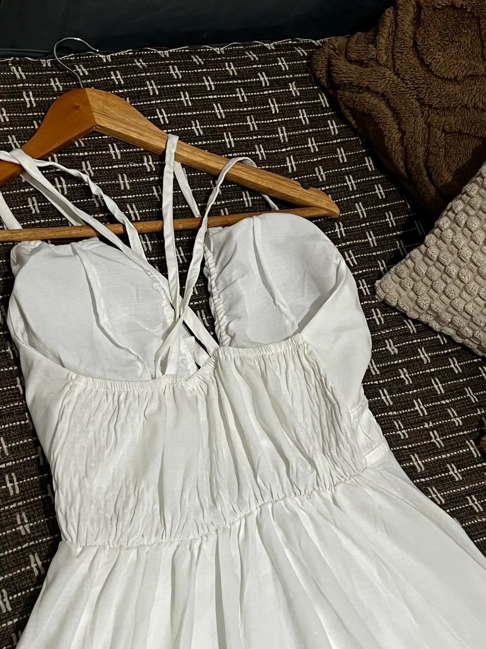 Vendo vestido branco novo nunca usado  - Foto 4