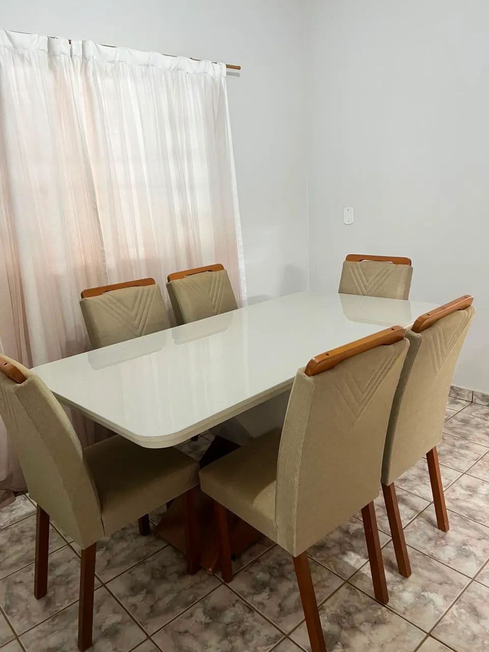Mesa 6 lugares seminova - Foto 3