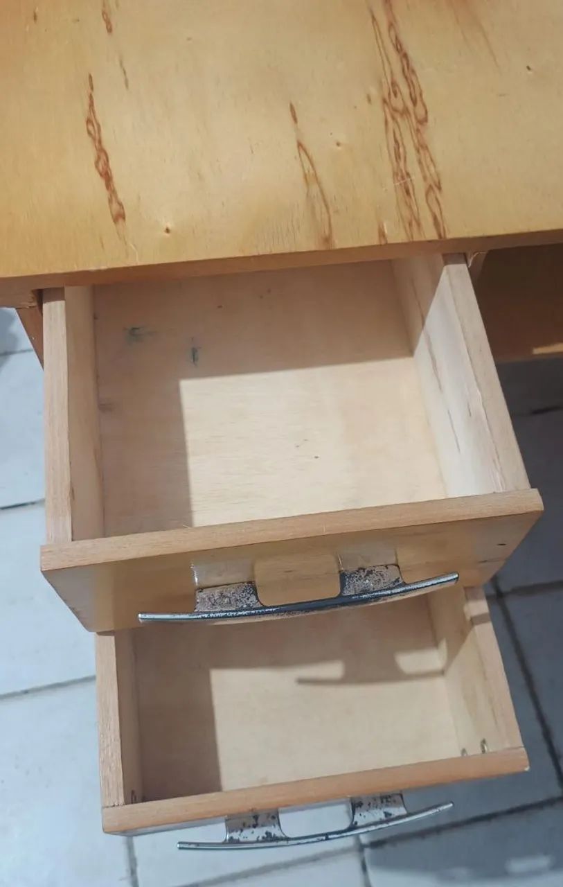 Escrivaninha para comércio ou quarto  - Foto 3