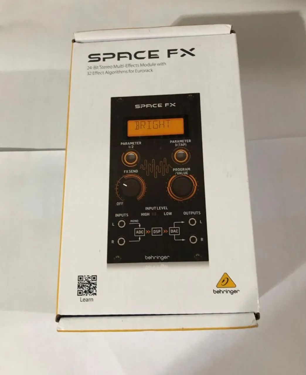 MÓDULO EURORACK BEHRINGER PROCESSADOR DE EFEITOS SPACE FX ESTÉREO