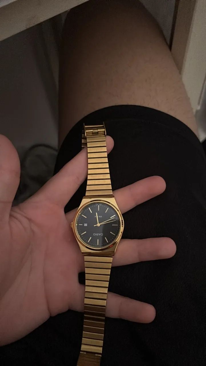 Relógio Casio ouro 