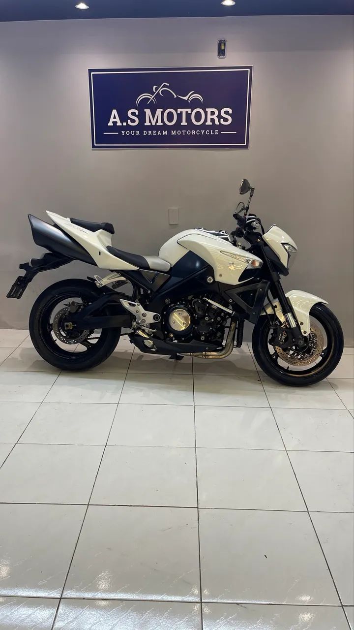 SUZUKI B KING 2016
