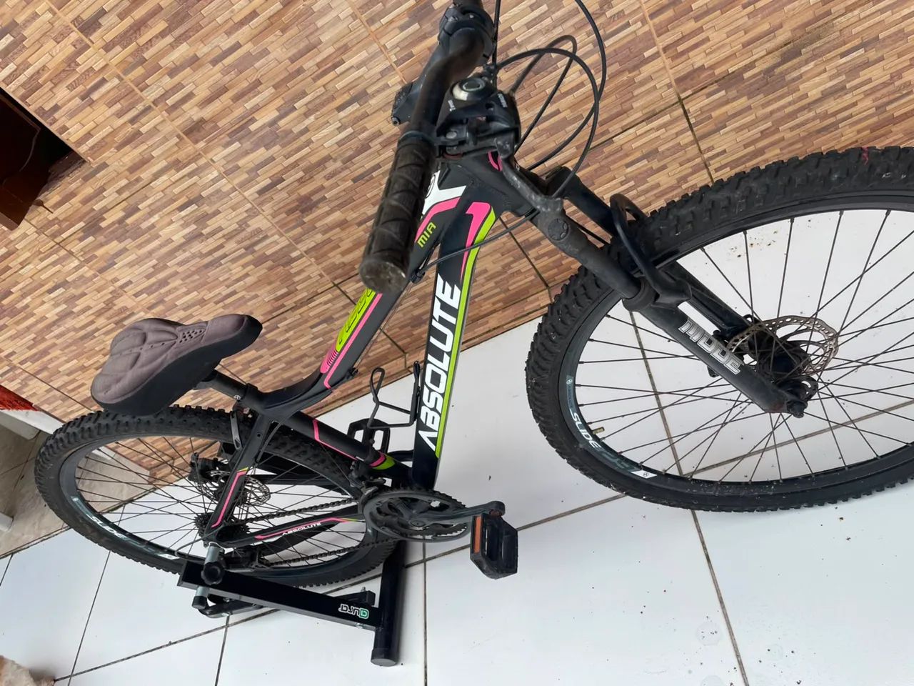 Bicicleta Absolute aro 29 + Rolo de treino - Foto 2