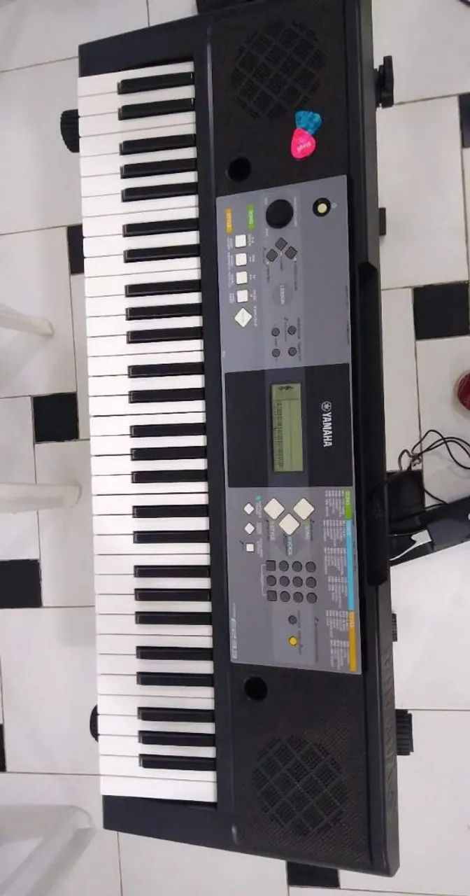 Teclado Yamaha Reservado não compre - Foto 2