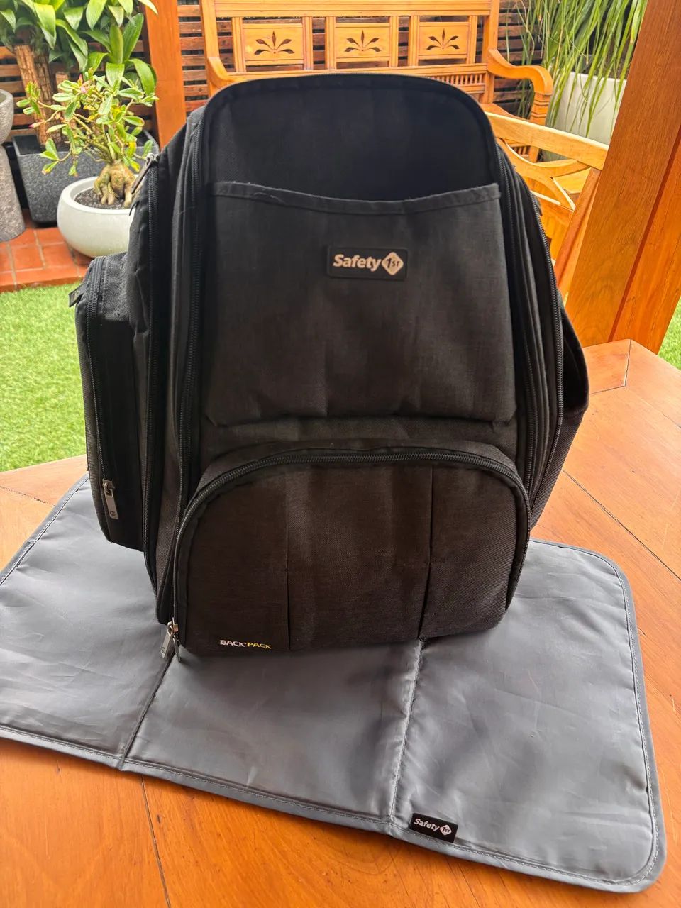 Mochila Maternidade Safety 1st Backpack - Preta