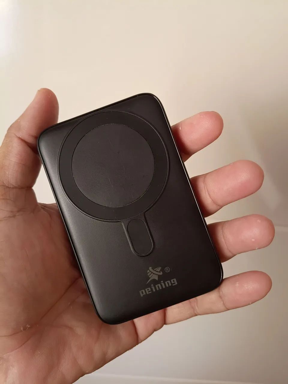 Carregador Portátil 10000mAh com indução e cabos - Foto 5
