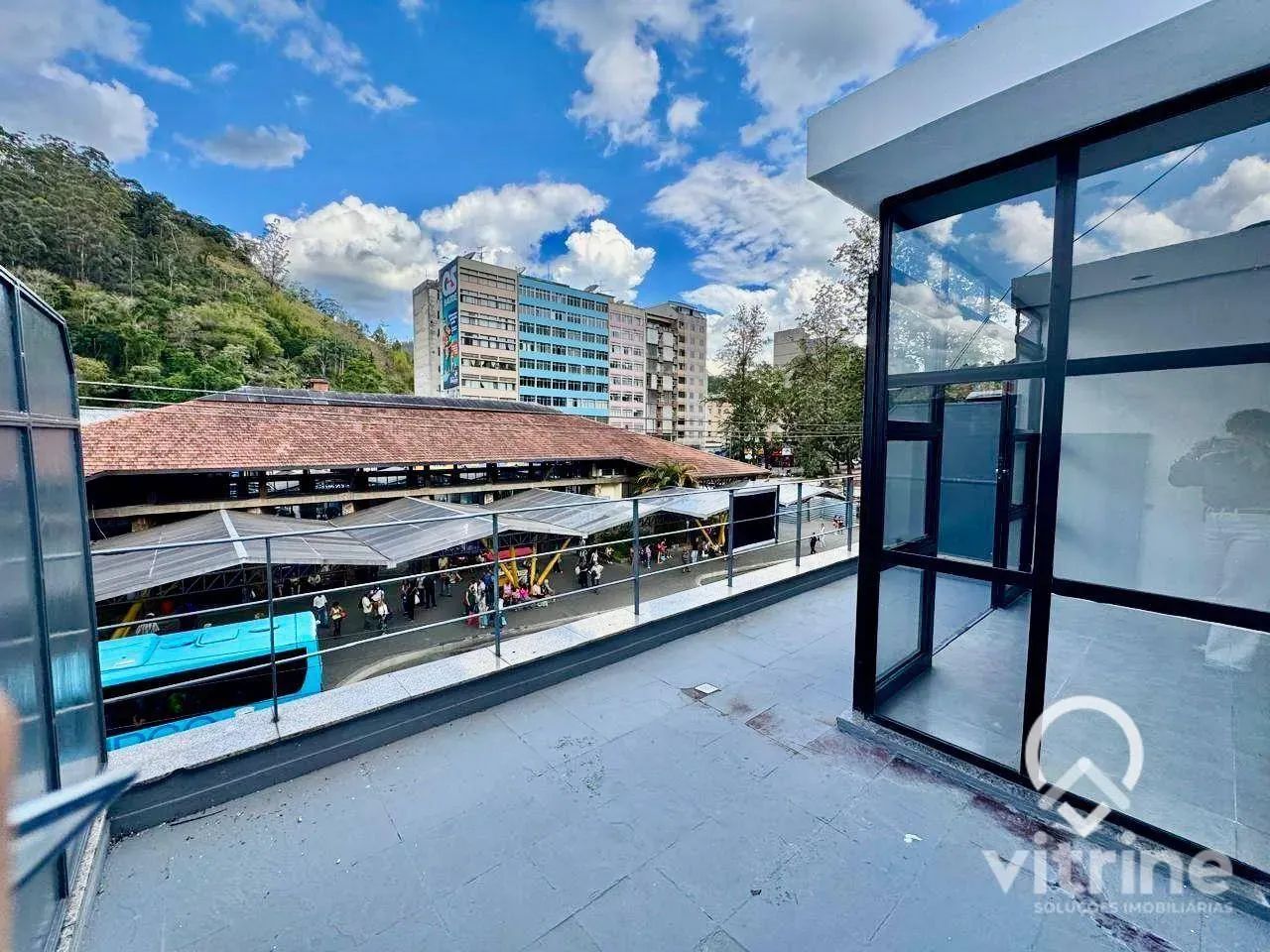 Sala à venda - Centro - Nova Friburgo/RJ