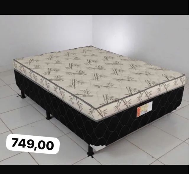Cama box com molas nova
