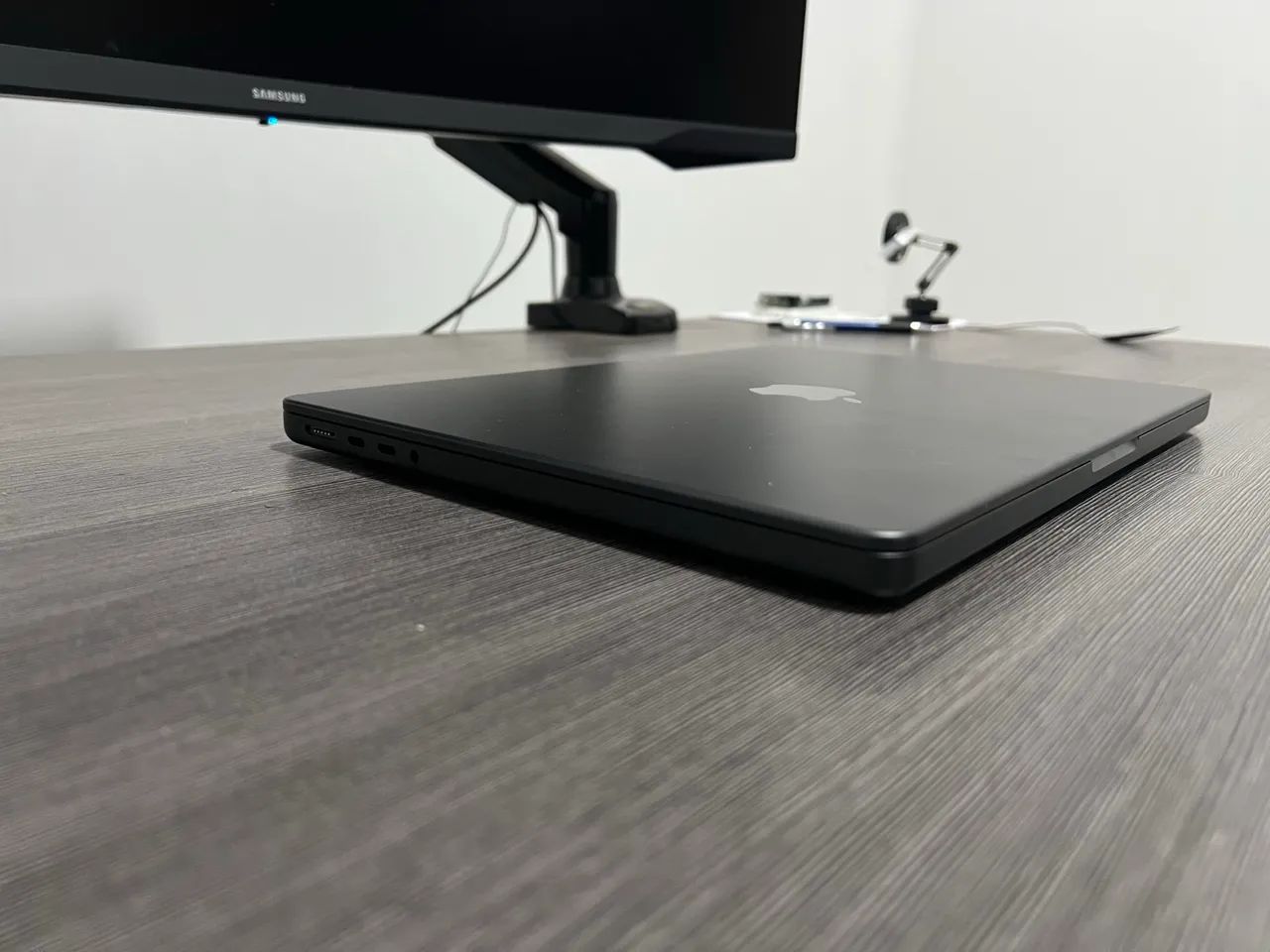 Macbook Pro M5 32GB - Foto 3