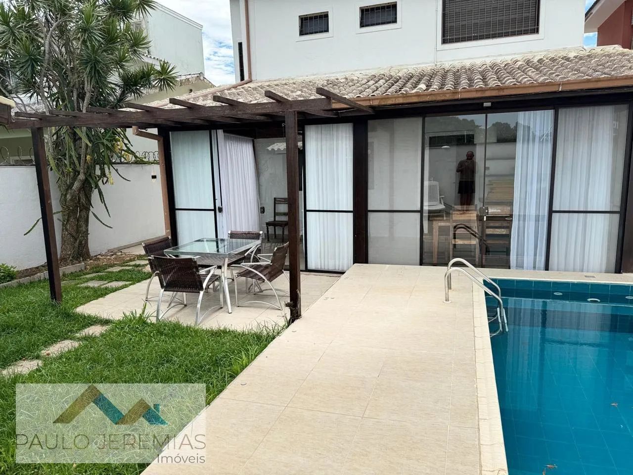 Casa de Condomínio no Campeche, 4 Quartos, 303m² à Venda