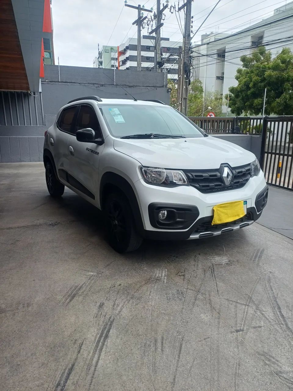 Renault Kwid OUTSIDER 1.0 FLEX 12V 5P MEC. 2022