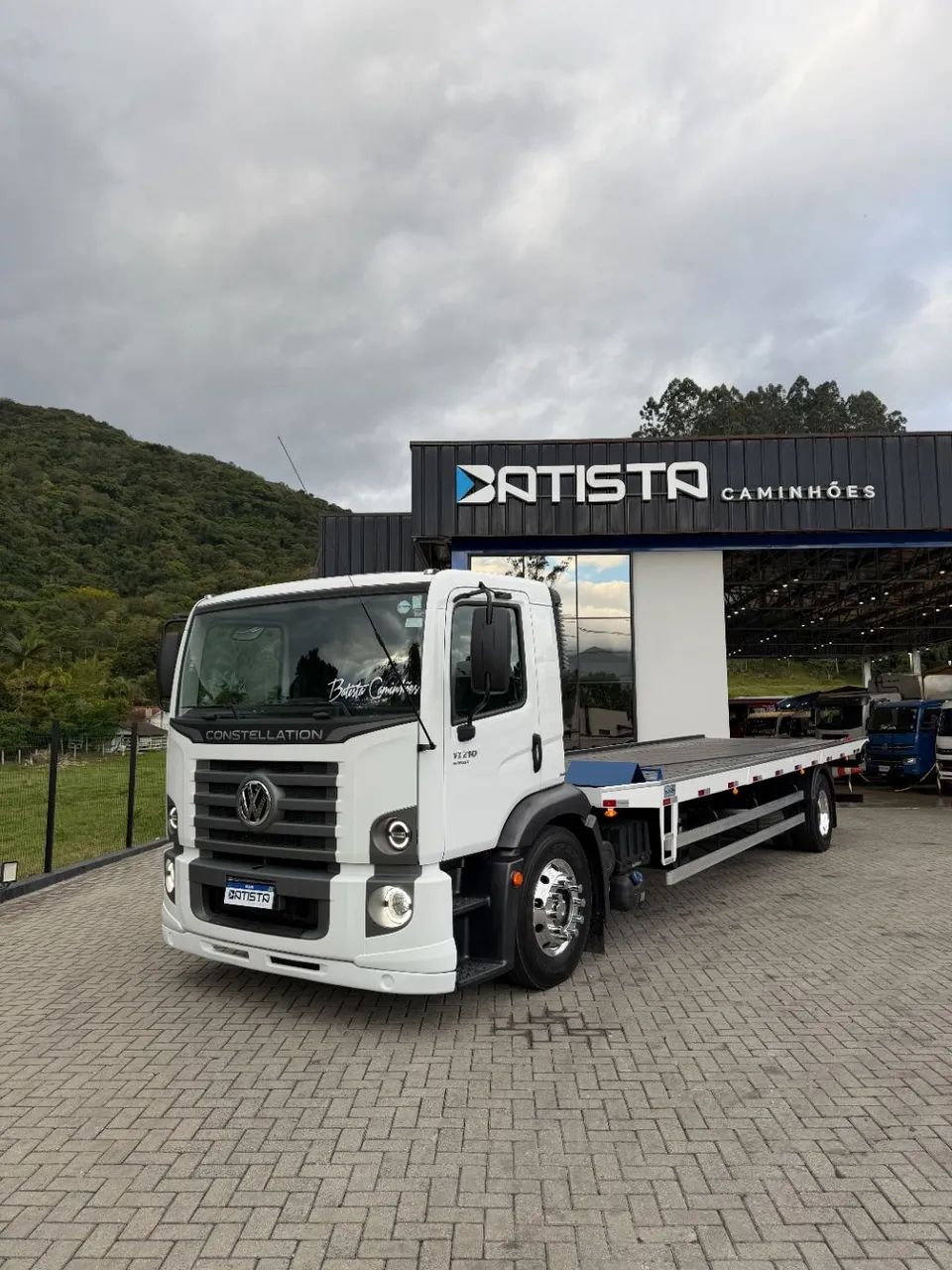 17-210 Constellation 4x2 2p (diesel)(E6)