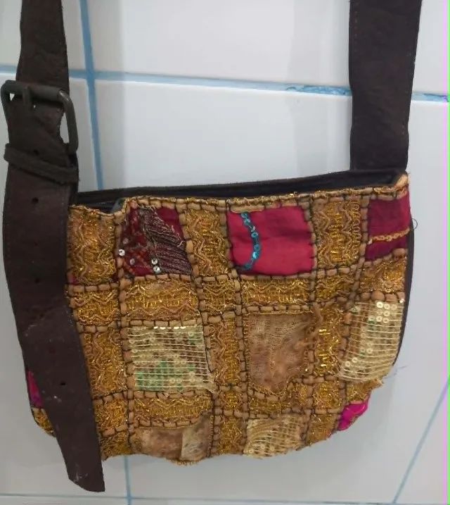 Bolsa lateral feminina