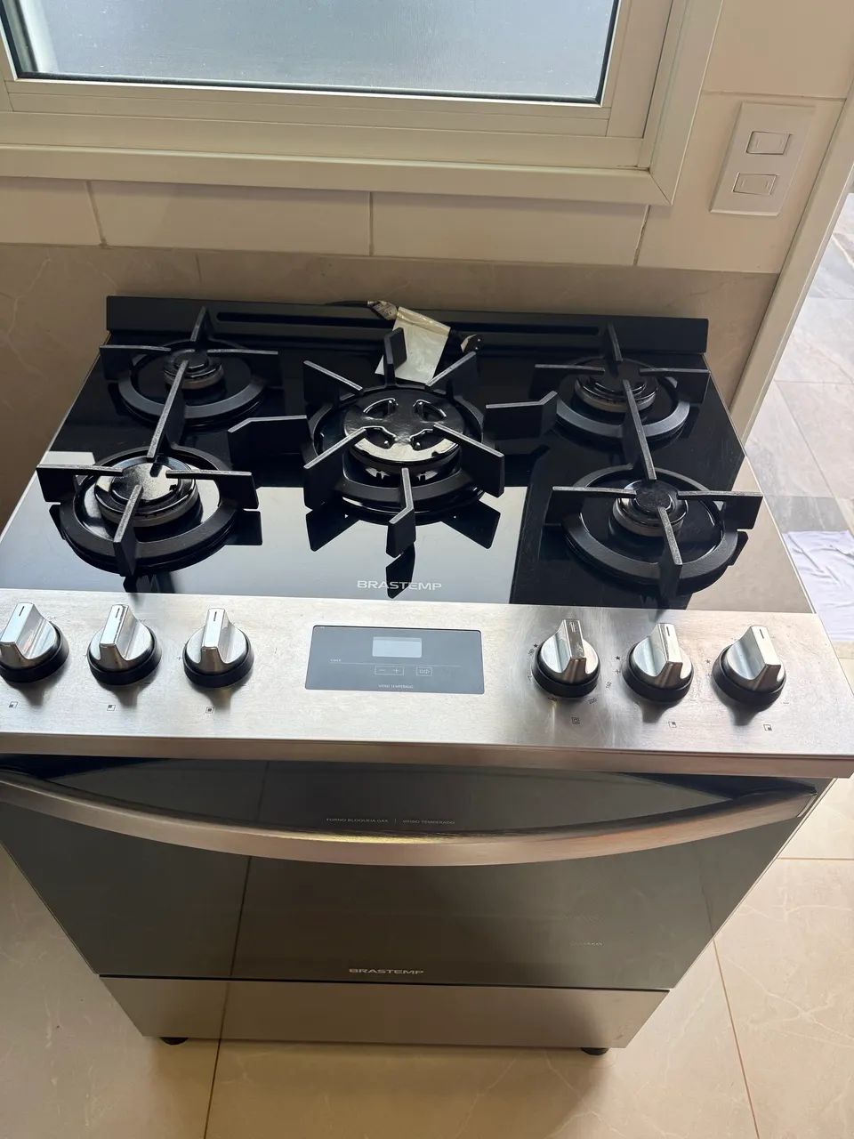 Fofão Brastemp 5 bocas inox mesa de vidro - usado em ótimo estado 