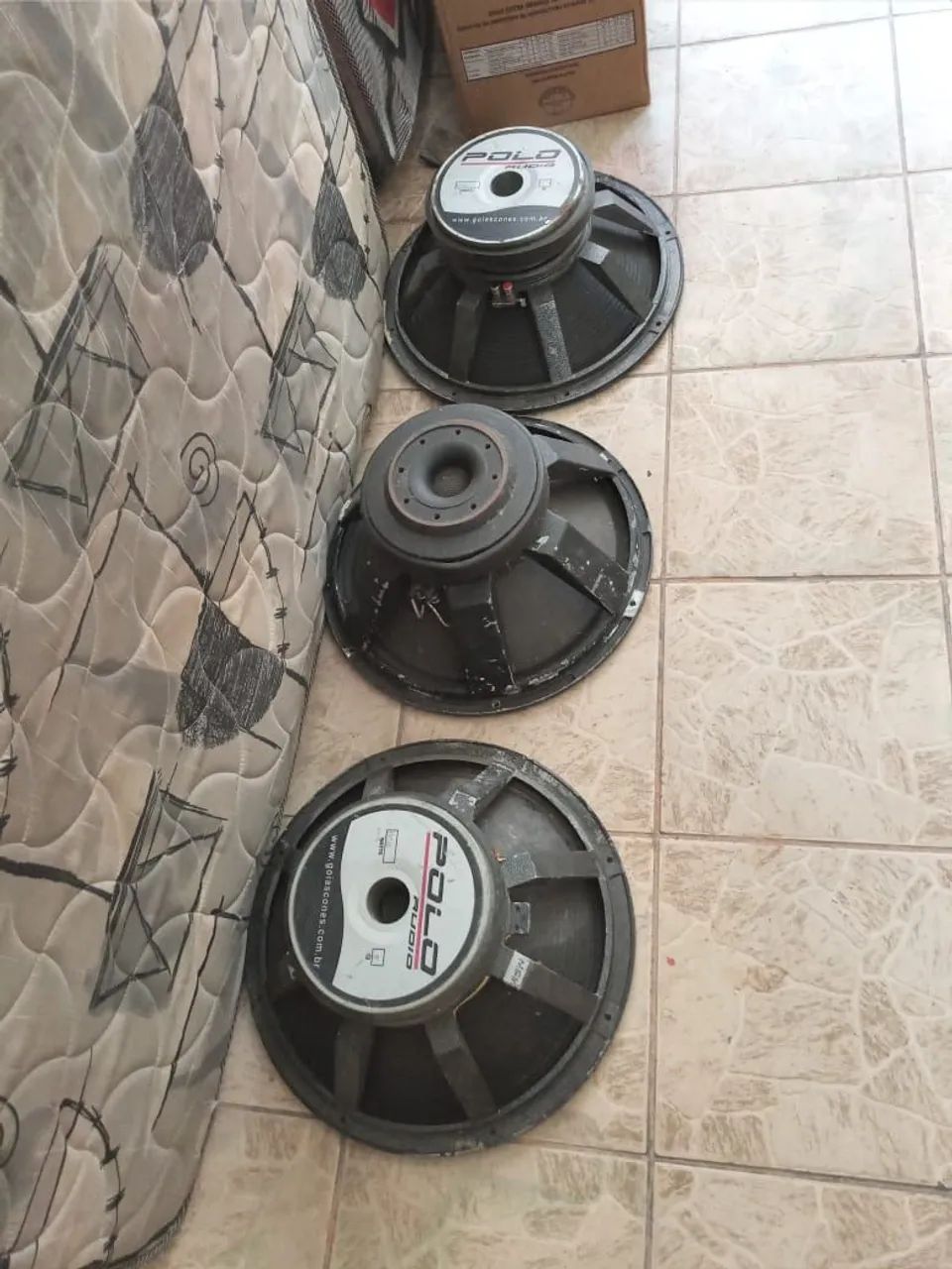Alto Falante de 18 polegadas 1.100 RMS Bobina 114 - Foto 2