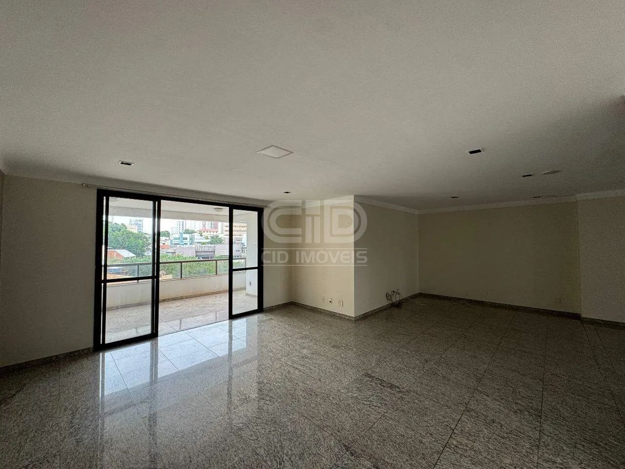 Apartamento com 3 Suítes no Edifício Rio Sena - Foto 2