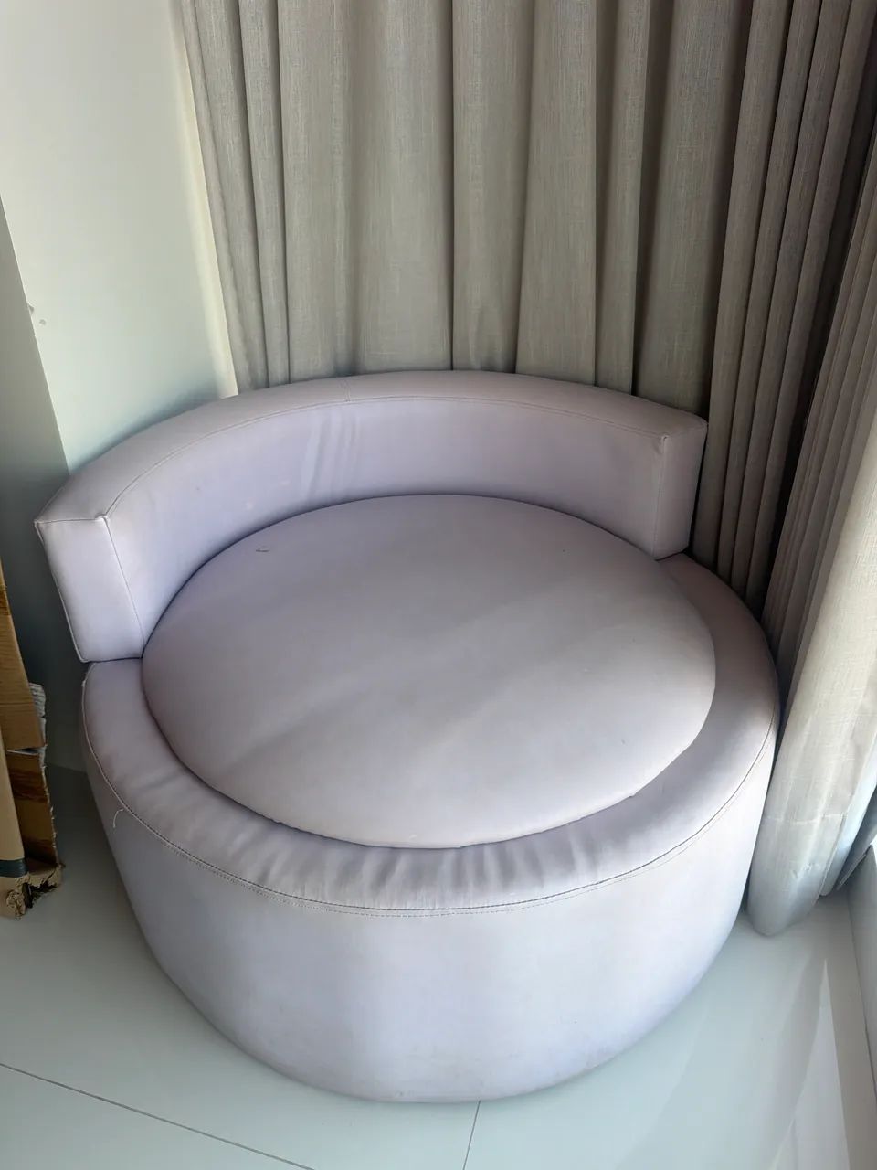 Sofá redondo tipo chaise
