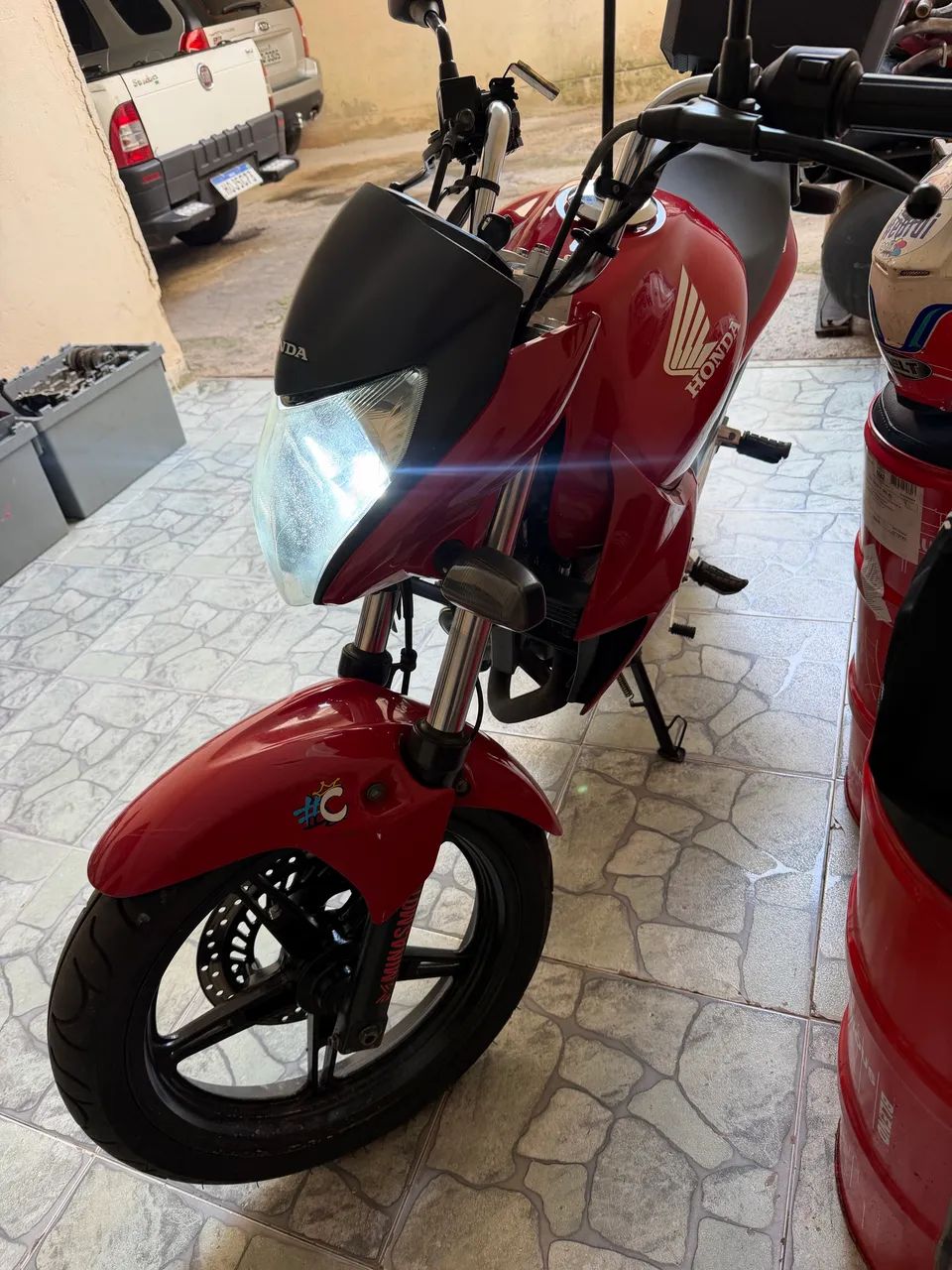 Vendo cb 300 - Foto 2