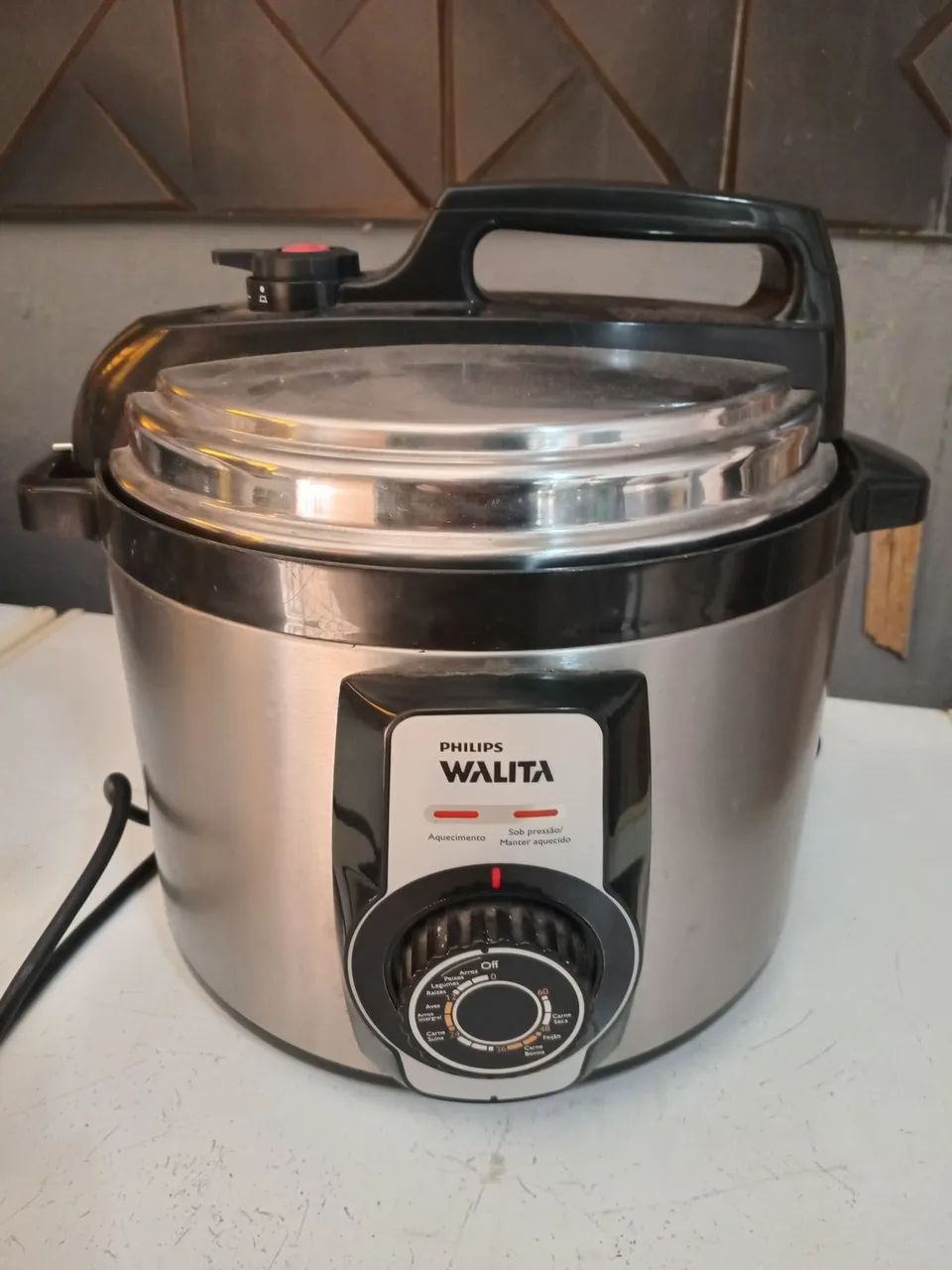 Panela de pressão  elétrica 