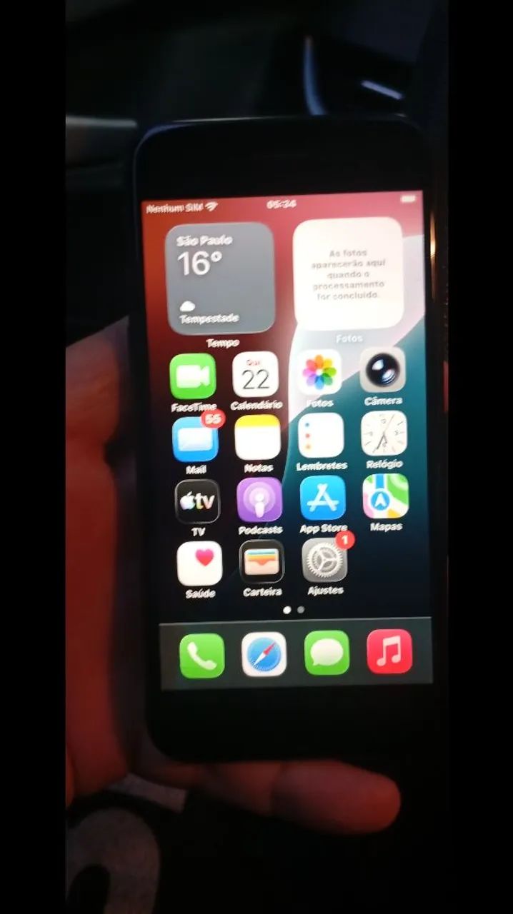 iPhone 8