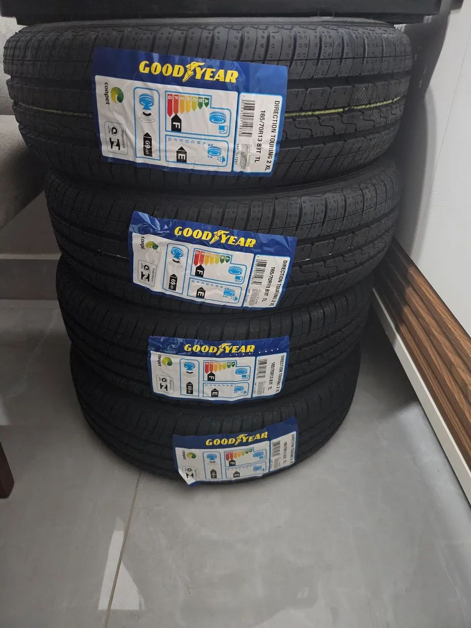 Pneu aro 13 Goodyear 165/70 novos