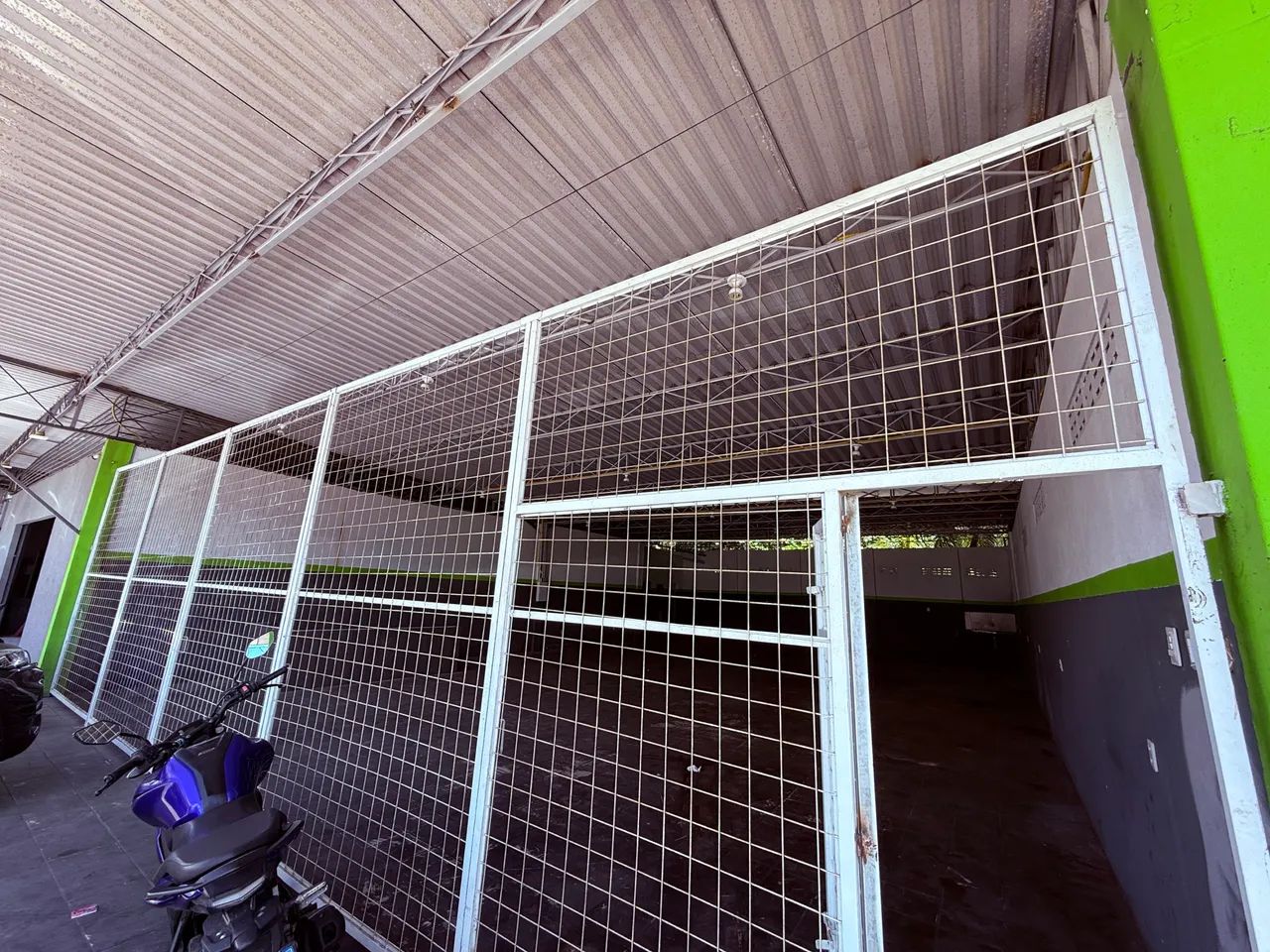 Alugo Ponto Comercial na Tancredo Neves
