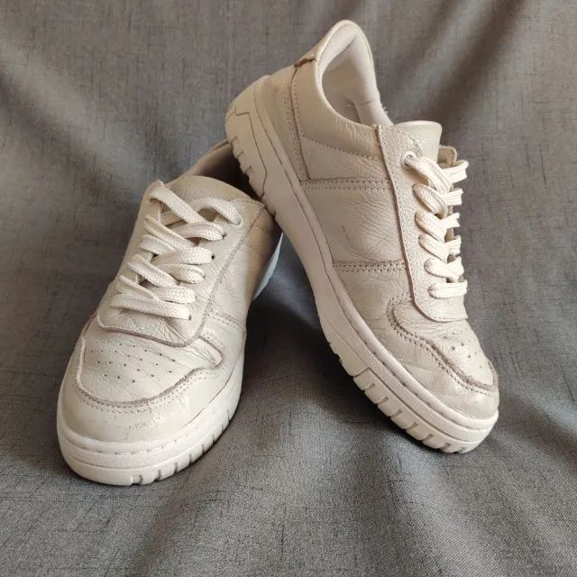 Tênis Constance 36 Off-White Couro Legítimo