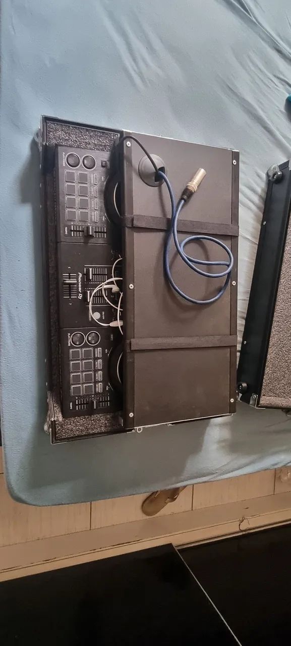 CONTROLADORA PIONNER DDJ 400 + CASE - Foto 3
