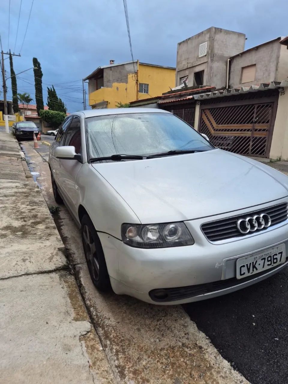 Audi A3 A3 1.8 Turbo 5p Mec. 2001