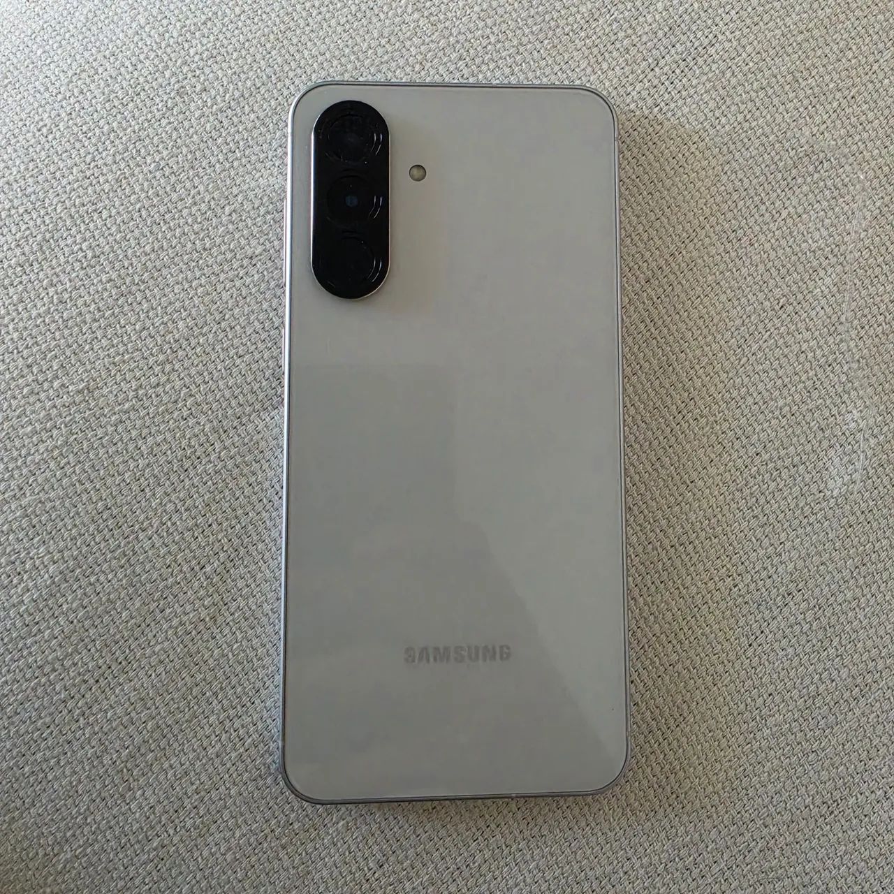 Sansung A56 8ram 256gb - Foto 3