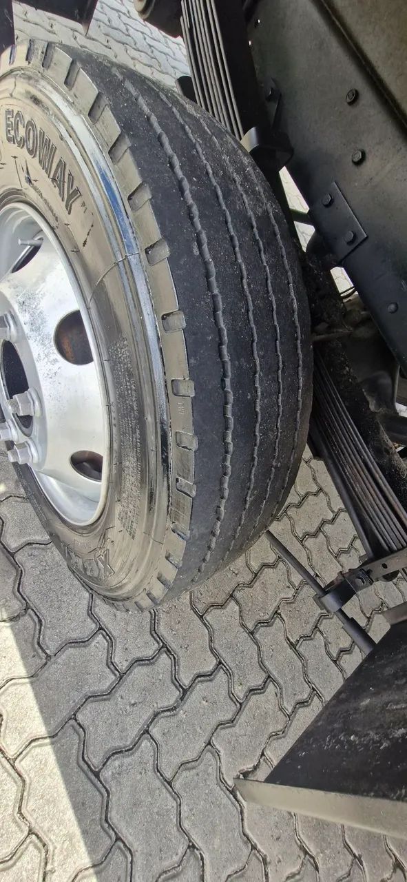 VW delivery 5.150 2015 com baú seco de 5.50 Extra !!! - Foto 9