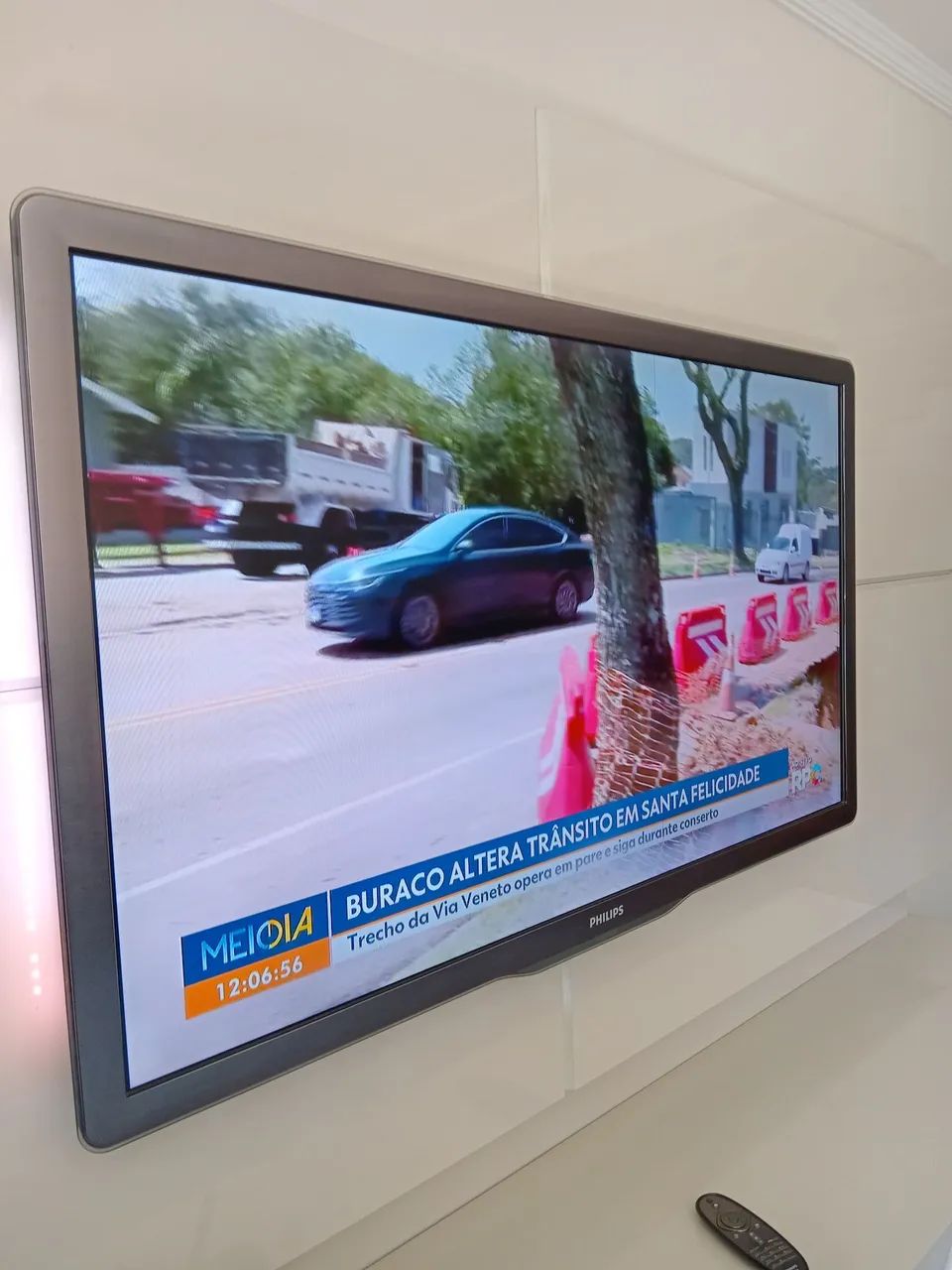 Vendo TV 55 polegadas - Foto 2