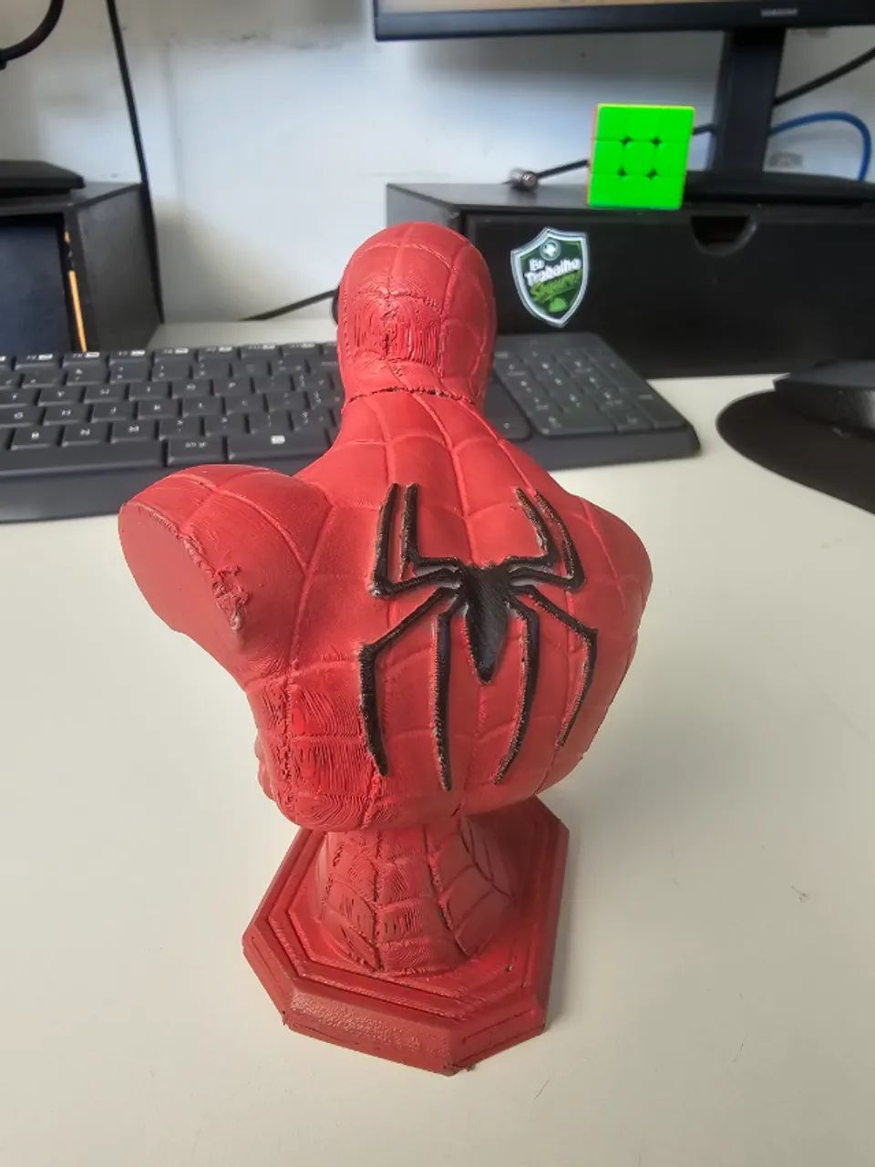 Busto Homem-Aranha impresso em 3D e pintado à mão - Foto 5
