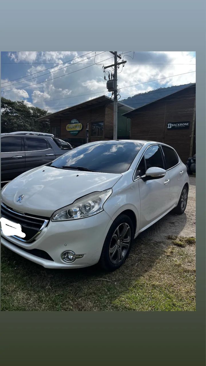 Peugeot 208 2016