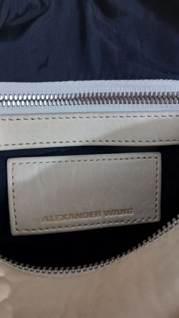 Bolsa de couro Alexander Wang modelo Rocco  - Foto 4
