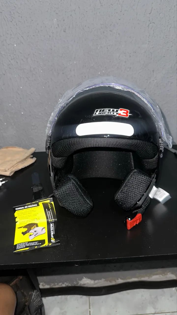 CAPACETE NOVO 