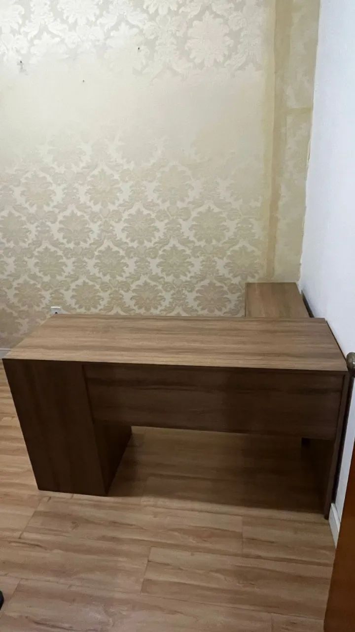 Mesa em L para escritório
